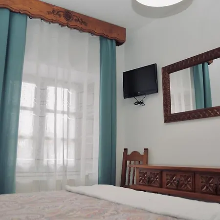 Hiedra * Santillana del Mar