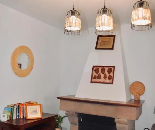 Hiedra * Santillana del Mar